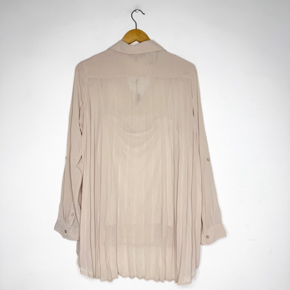 Renuar Split Neck 2-in-1 Shirt Size Large Bone Color NWT - Picture 2 of 7